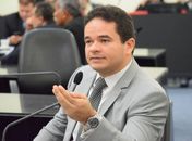 Rusgas entre deputados apontam que nem tudo está em paz no reino de Marcelo Victor