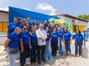 Moradores do Itapoã recebem escola para 350 alunos e agradecem ao prefeito Luciano Barbosa
