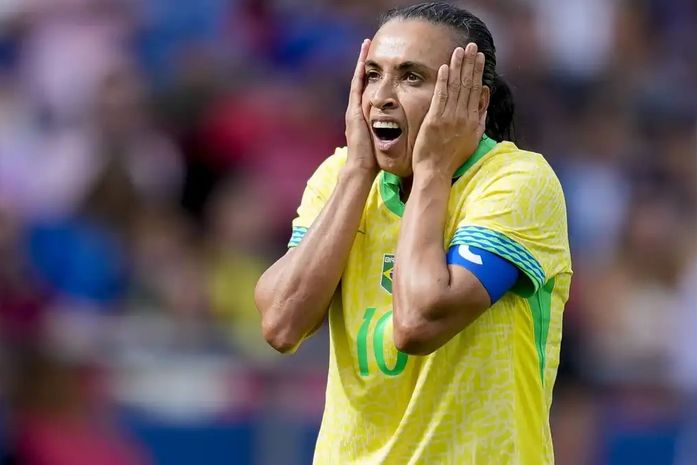 Marta durante jogo contra o Japão nas Olimpíadas de Paris