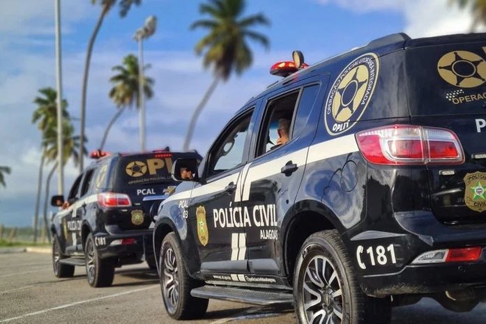 Efeito dominó: Motorista bêbado provoca acidente com três veículos e acaba preso em Maceió