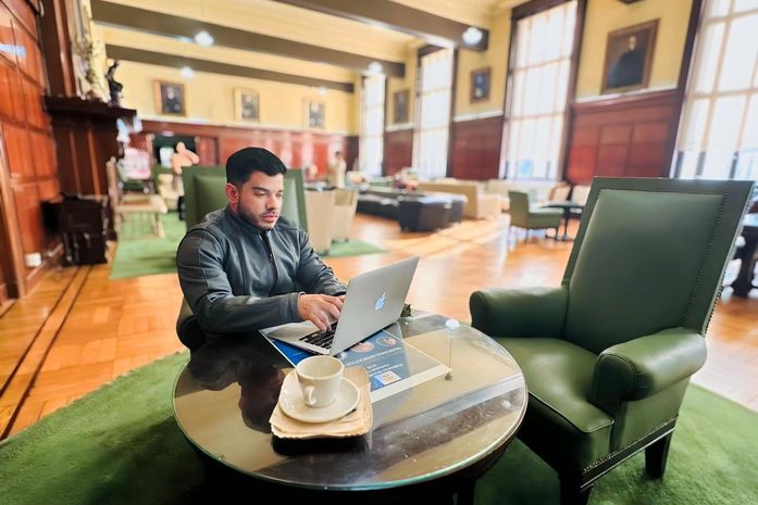 Empresário e pesquisador alagoano Thiago Dantas é homenageado na Argentina por artigos sobre mercado imobiliário