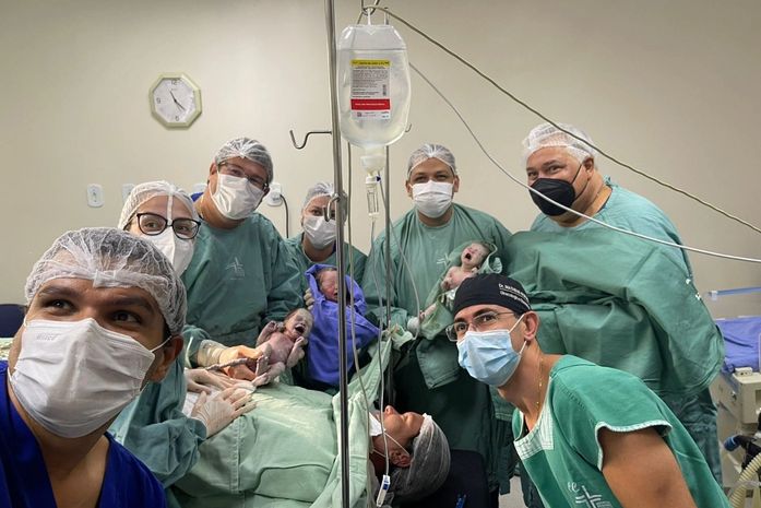Hospital de Arapiraca comemora sucesso do parto de trigêmeos