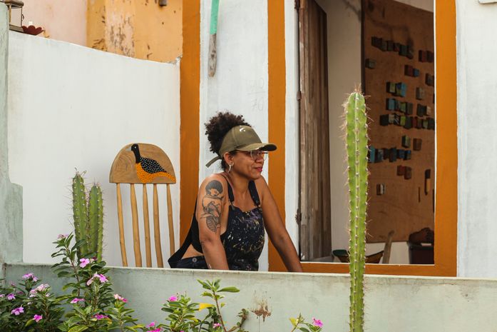 Curta “Comigo Ninguém Pode” estreia em Maceió e leva arte sobre corpo feminino para presídios, escolas e unidades de saúde