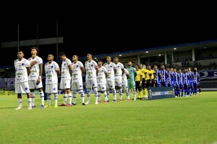 Cruzeiro divulga Nota e não aceita adiamento do jogo com o CSA para segunda (02)