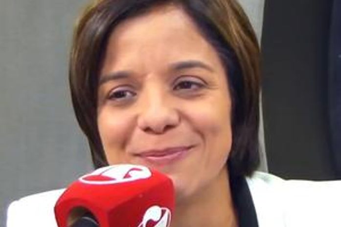 “Sou contra a autodefesa”, diz a jornalista na Jovem Pan. Como assim? O direito independe de arma