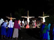 Encenação da Paixão de Cristo atrai multidão e emociona público em Traipu