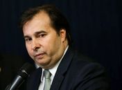 Bolsa Família "escraviza as pessoas" e deixa beneficiários dependentes do governo, diz Rodrigo Maia