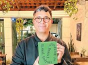 De Arapiraca para o mundo: Victor Yves lança livro sobre 70 anos de capas de cordel em São Paulo e Recife e conquista repercussão internacional