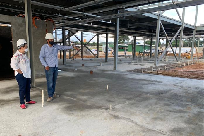 Tereza Nelma visita obras em Arapiraca; deputada já investiu R$38 milhões na cidade