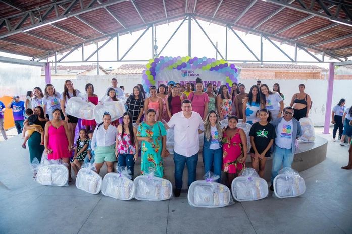 Prefeito Pedro Carlos promove edição especial do Prefeitura Presente dedicado às mulheres neste sábado (6)