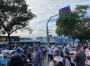 Novo protesto dos ex-funcionários da Veleiro bloqueia Fernandes Lima 
