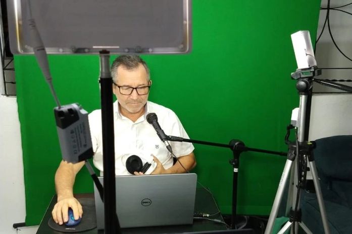 Dia dos Pais: professor da Semed é exemplo de pai, amigo e educador