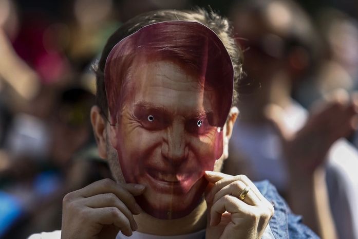 O filho do homem morreu da covid 19, mas, a preocupação dele era com a reputação do Seu Jair.