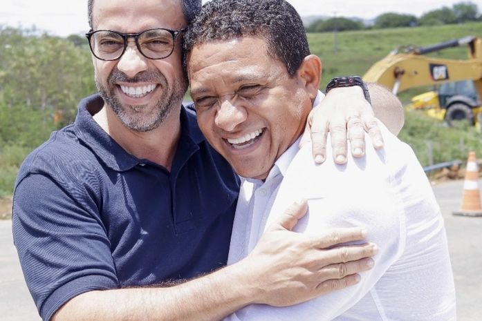 Paulo Dantas e Júlio Cezar