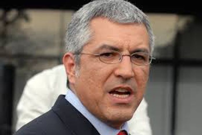 Padilha: constrangimento nas ruas