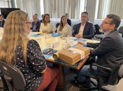 Paulo Dantas se reúne com ONU-Habitat por busca ativa no Vida Nova nas Grotas