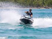 Com multa diária de R$ 5 mil, Maragogi inicia repressão a passeios de jet ski