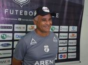 Oliveira Canindé comanda o Treze-PB contra o CRB.