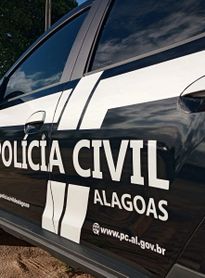 Mulher é presa em Alagoas após briga durante bebedeira terminar em tentativa de homicídio