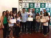 Jovens receberam certificados durante solenidade que teve a presença do prefeito Rui Palmeira.