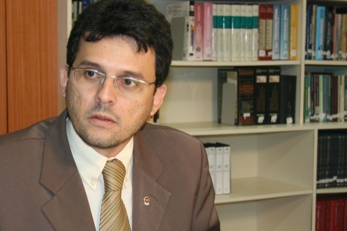 A valentia do promotor pistoleiro de Alagoas