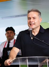 Programa de creches avança e pode gerar até 6 mil empregos em Alagoas, celebra Renan Filho

