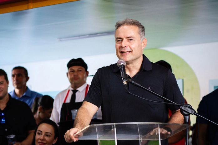 Programa de creches avança e pode gerar até 6 mil empregos em Alagoas, celebra Renan Filho