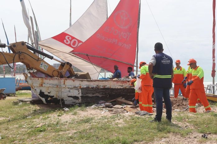Em 2023, mais de mil alvarás foram entregues para ambulantes em eventos de Maceió