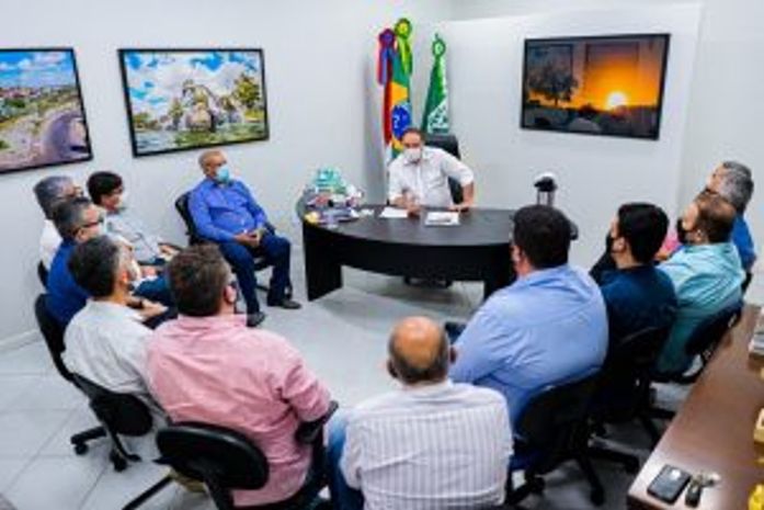 Prefeitura de Arapiraca e Rotary vão construir creche no Conjunto Valentim