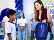 ​​Prefeita Ceci reforça compromisso com a educação durante entrega oficial de kits escolares