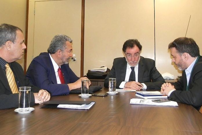 Paulão quer encontro de contas para desapropriar terras de João Lyra