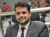 Vereador Valsandy Veras propõe criação de ponto de apoio para entregadores por aplicativo em Arapiraca
