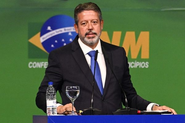 Forte rumo ao Senado: garantia de investimentos em obras voltadas aos mais carentes fortalece liderança de Arthur Lira em Alagoas