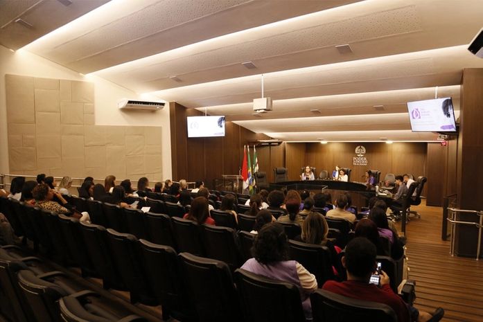 Casa da Mulher promove 1º Encontro da Rede de Proteção às Vítimas de Violência