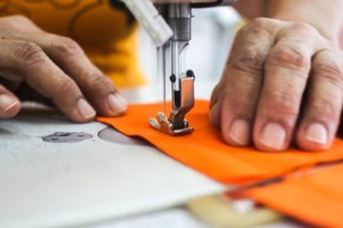 Pólo de Confecções de Delmiro Gouveia gera novos empregos e produção já é comercializada para outros estados brasileiros