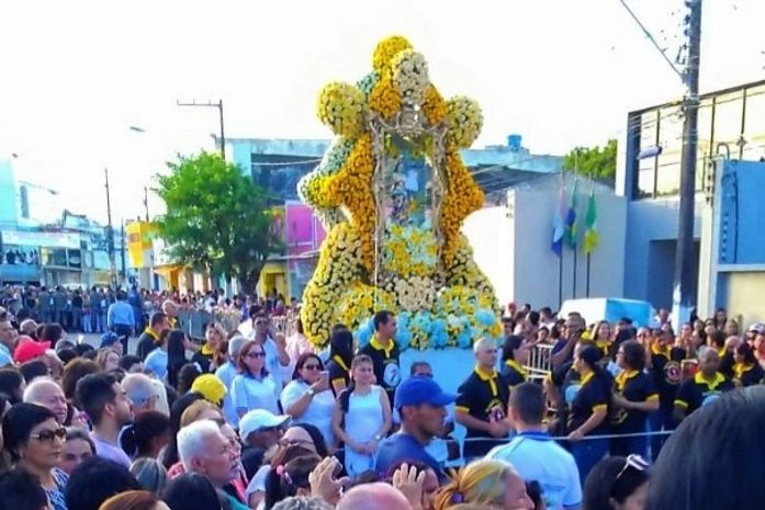 Teófilo e pároco se reúnem para definir detalhes da festa da Padroeira de Arapiraca