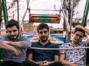 Pioneira do indie rock em Alagoas, Super Amarelo lança seu primeiro disco com show no Orákulo 