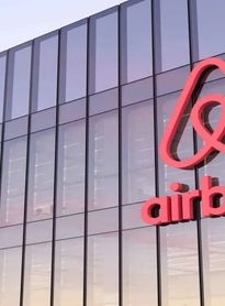 Justiça de AL condena Airbnb e anfitrião a indenizar cliente após cancelamento de hospedagem