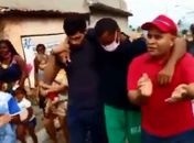 Após  ter prisão revogada pela Justiça, gari baleado em ação policial é recepcionado por moradores da Vila Emater