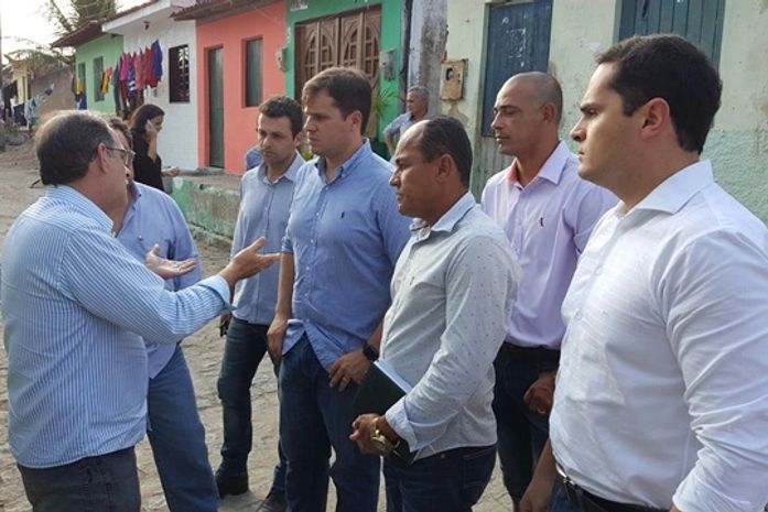Prefeitura e Estado realizam visita técnica na Estação de Tratamento de Esgoto do bairro da Poeira