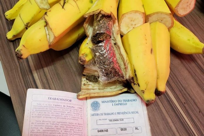 Banana com maconha escondida