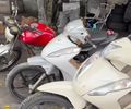 Ao rastrear veículo furtado, polícia descobre desmanche de motos em Maceió