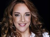 Cantora Ana Carolina