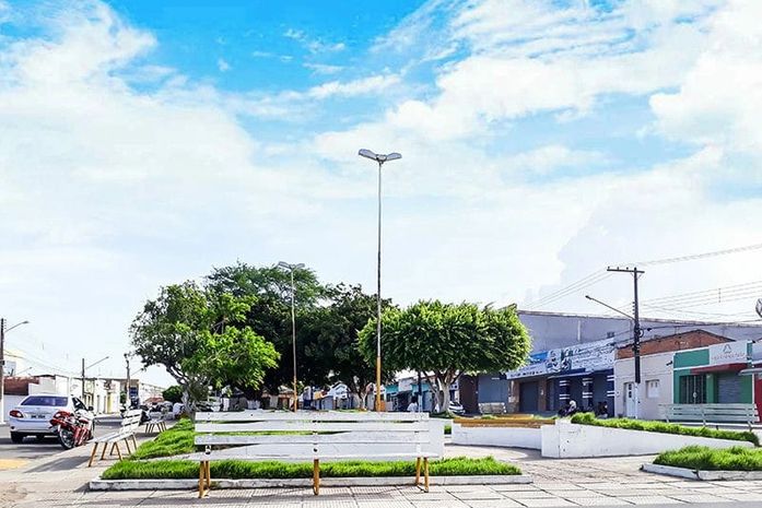 Acusado é baleado por comparsa durante assalto no Agreste, e morre; corpo foi abandonado em posto