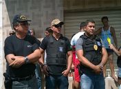 Paulo Cerqueira acompanha equipes da Polícia Civil durante festividades.