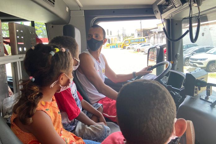 Doação de brinquedos para a Campanha Vacina Solidária acontece até o fim do mês