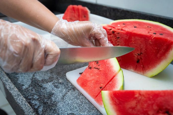 Escolas públicas de AL têm 90 dias para se adequar a novas regras de alimentação saudável; entenda