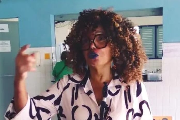 A convite de Carlito Lima esta ativista falou sobre Letramento Racial para cerca de 60 estudantes, na FLIBARRA, em Alagoas