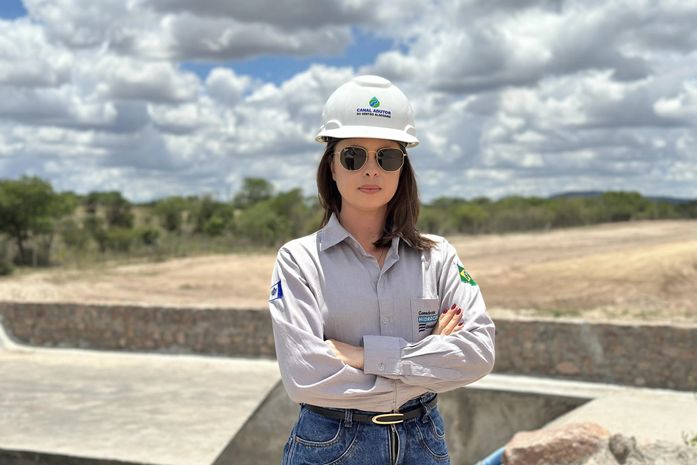 Mulheres e Ciência: O impacto do trabalho de uma bióloga no Canal do Sertão de Alagoas