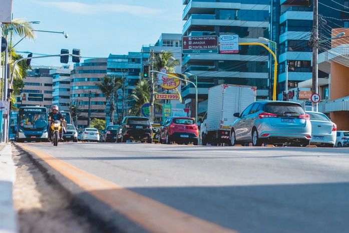 Trabalho de comissão que analisa sentido único na orla de Maceió é prorrogado por mais 60 dias